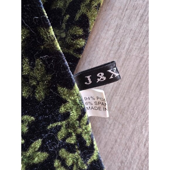 Black & Green Floral Velvet Scarf Wrap By J&x NY - Picture 4 of 5